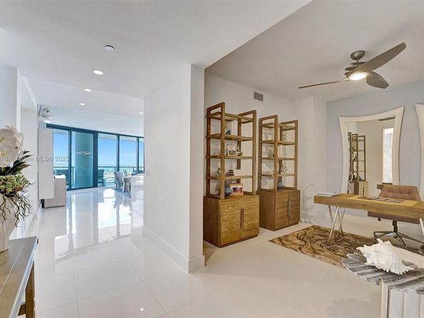 100 E Las Olas Blvd 3703, Fort Lauderdale FL 33301