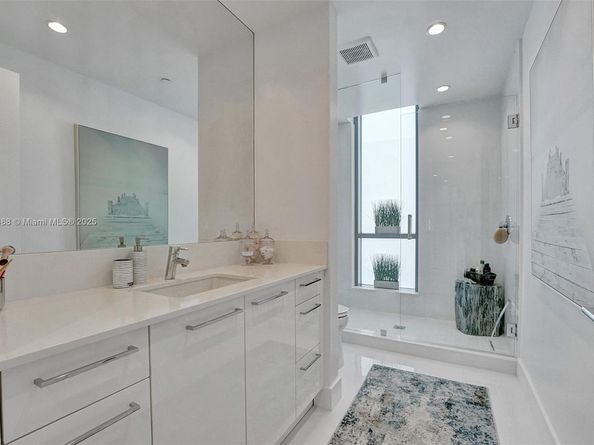 100 E Las Olas Blvd 3703, Fort Lauderdale FL 33301