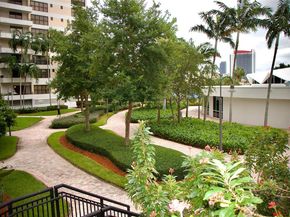 Undisclosed Address #A11909881, Hallandale Beach FL 33009