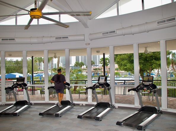 Undisclosed Address #A11909881, Hallandale Beach FL 33009