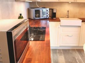 Undisclosed Address #A11909881, Hallandale Beach FL 33009