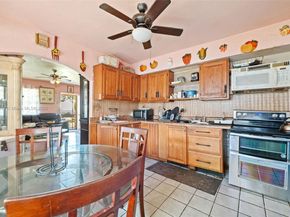 2516 Wiley Ct, Hollywood FL 33020