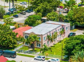 1621 Van Buren St, Hollywood FL 33020