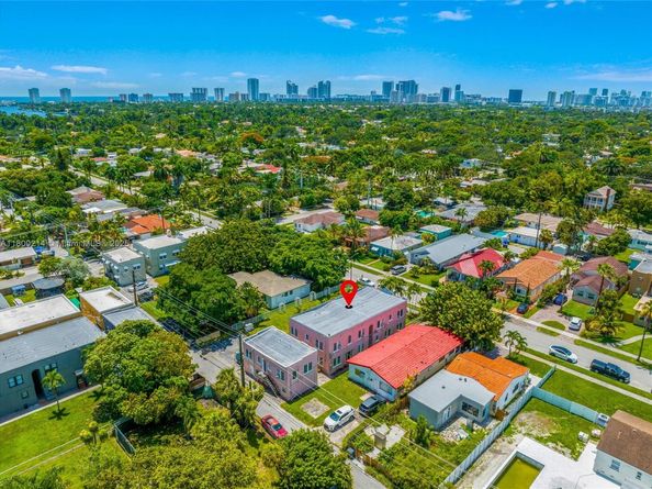 1621 Van Buren St, Hollywood FL 33020