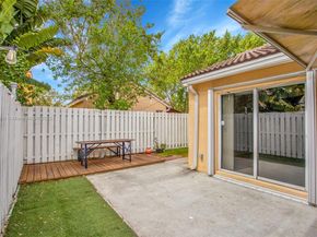 1611 Palermo Dr, Weston FL 33327