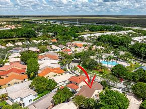 1611 Palermo Dr, Weston FL 33327