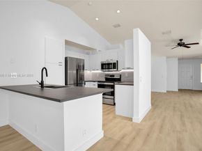 1611 Palermo Dr, Weston FL 33327
