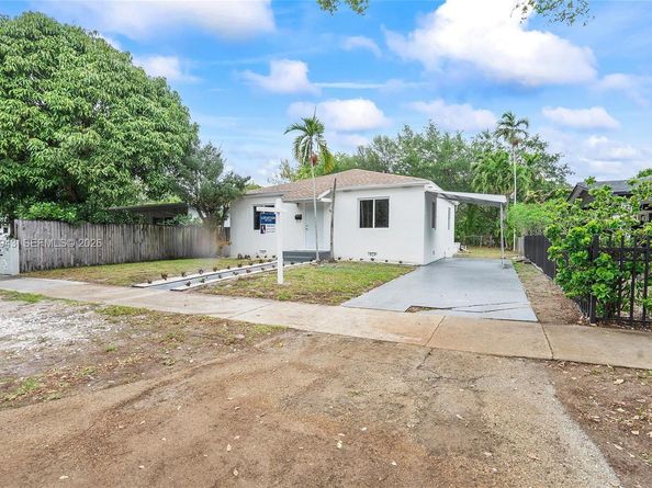 511 NE 131st St, North Miami FL 33161