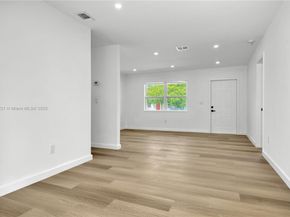439 SW 17th Ter, Homestead FL 33030