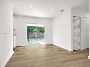 439 SW 17th Ter, Homestead FL 33030