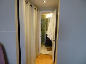 2801 NE 183rd St 1507W, Aventura FL 33160