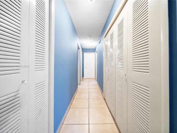 2500 SW 11th St, Miami FL 33135