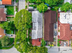 2500 SW 11th St, Miami FL 33135