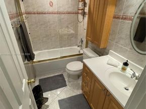 201 178th Dr 313, Sunny Isles Beach FL 33160