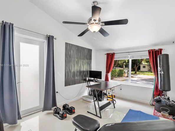 11028 NW 2nd Ave, Miami Shores FL 33168