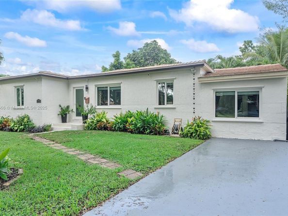11028 NW 2nd Ave, Miami Shores FL 33168