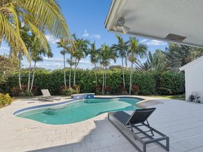 1510 SW 96th Ter, Davie FL 33324