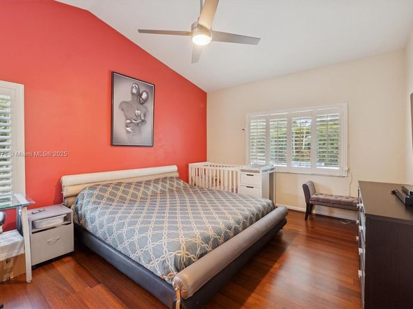 1510 SW 96th Ter, Davie FL 33324