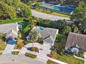 1510 SW 96th Ter, Davie FL 33324