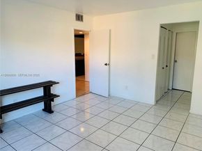 5855 Washington St 90, Hollywood FL 33023