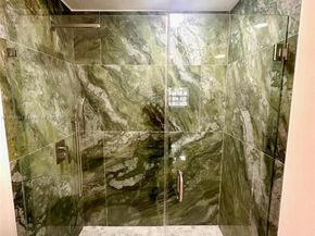 3947 NW 207th St Rd, Miami Gardens FL 33055