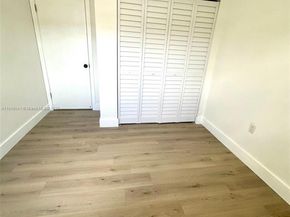 3947 NW 207th St Rd, Miami Gardens FL 33055