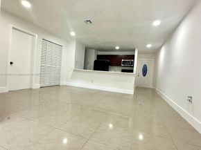 3947 NW 207th St Rd, Miami Gardens FL 33055