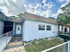 3947 NW 207th St Rd, Miami Gardens FL 33055