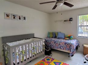 20025 NE 3rd Ct 1, Miami FL 33179