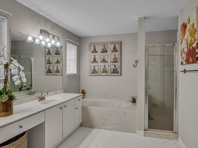 4209 Pinewood Ln, Weston FL 33331