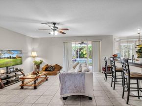 4209 Pinewood Ln, Weston FL 33331