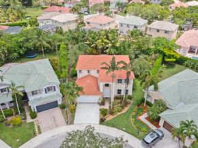 4209 Pinewood Ln, Weston FL 33331
