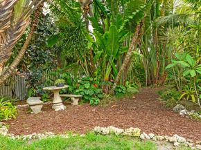 4209 Pinewood Ln, Weston FL 33331