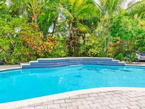 4209 Pinewood Ln, Weston FL 33331