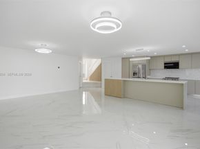 13911 SW 100th Ln, Miami FL 33186