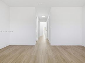 13911 SW 100th Ln, Miami FL 33186