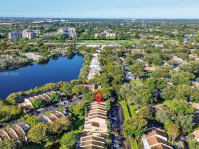 9770 NW 15th St 293, Pembroke Pines FL 33024