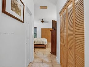 9770 NW 15th St 293, Pembroke Pines FL 33024