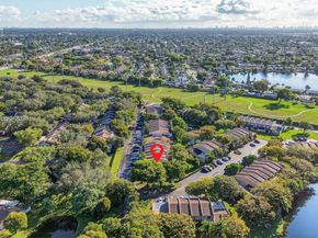 9770 NW 15th St 293, Pembroke Pines FL 33024