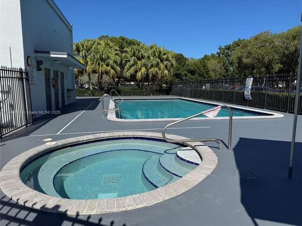 8330 Sands Point Blvd N210, Tamarac FL 33321
