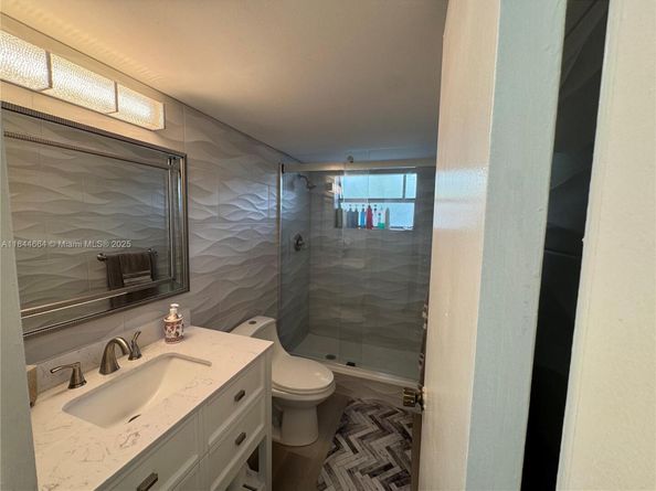 8330 Sands Point Blvd N210, Tamarac FL 33321