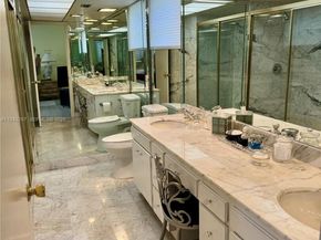 3440 NE 170th St, North Miami Beach FL 33160