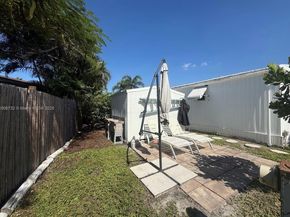 2964 Harbor Ln, Fort Lauderdale FL 33312