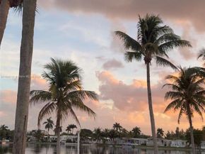 2964 Harbor Ln, Fort Lauderdale FL 33312