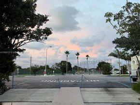 2964 Harbor Ln, Fort Lauderdale FL 33312