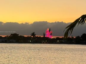 2964 Harbor Ln, Fort Lauderdale FL 33312