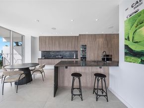 1000 Venetian Way 1004, Miami FL 33139