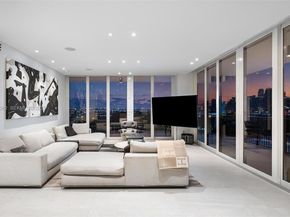 1000 Venetian Way 1004, Miami FL 33139