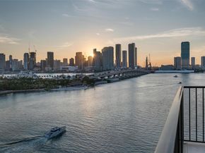 1000 Venetian Way 1004, Miami FL 33139