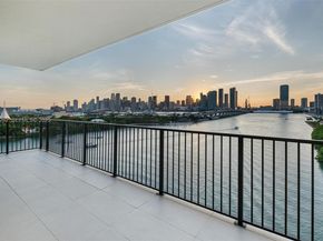 1000 Venetian Way 1004, Miami FL 33139